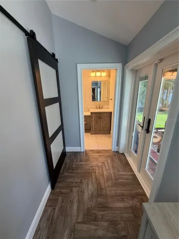 Hall to Primary bathroom