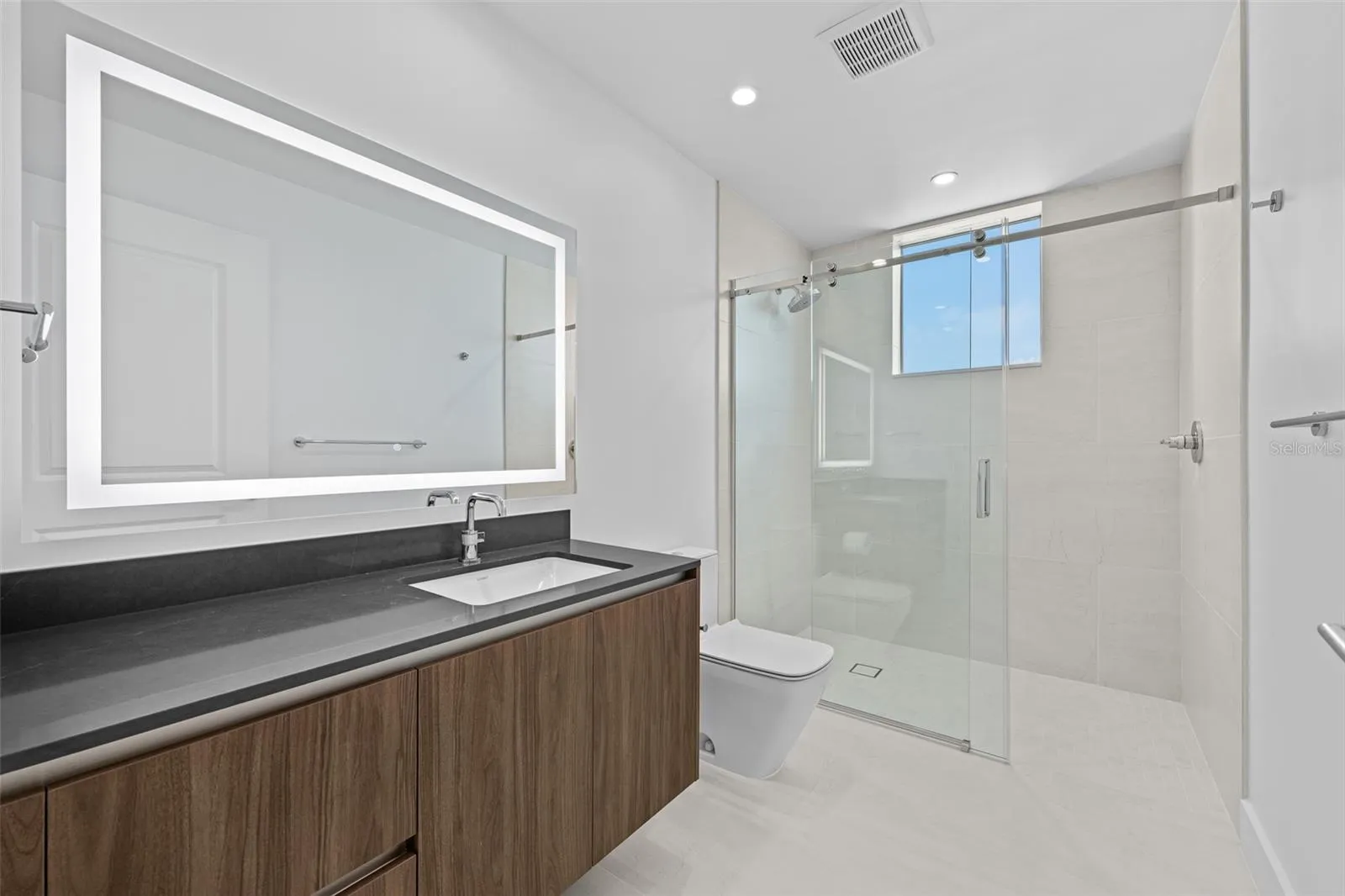 Bathroom 4