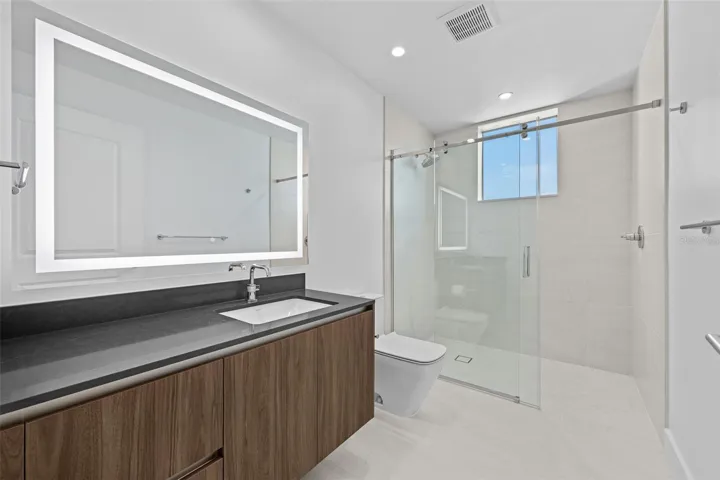 Bathroom 4