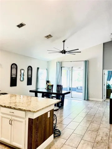 Kitchen-Dining-Family room
