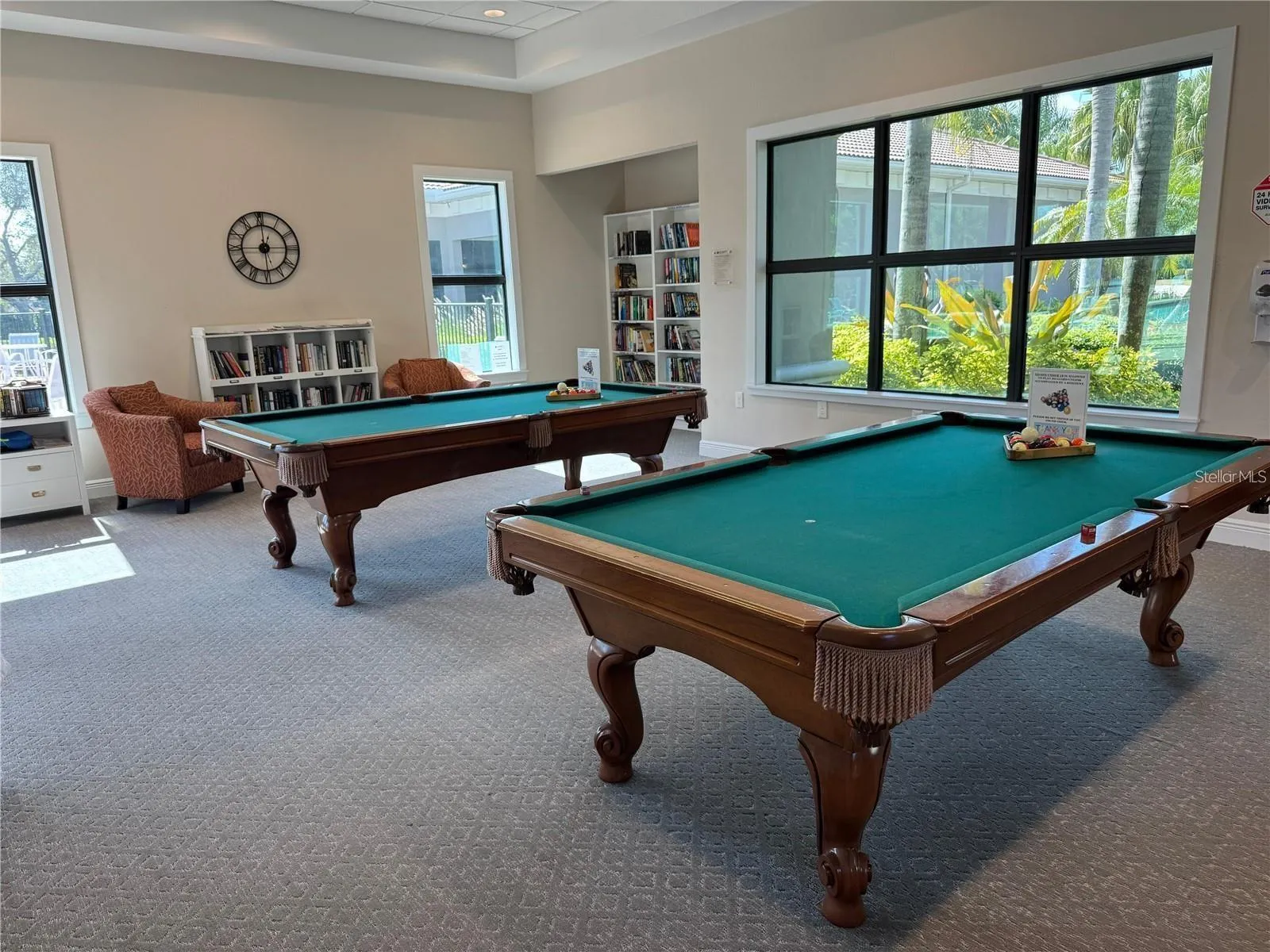 billiards room