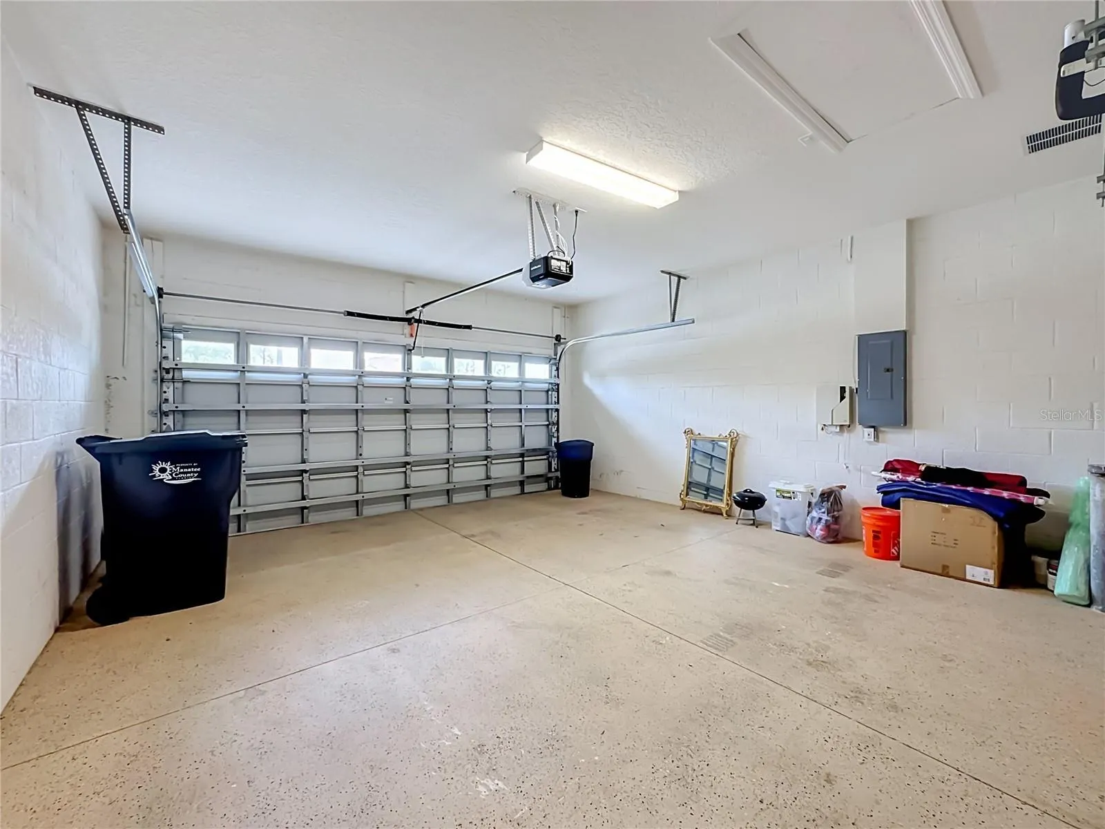 2 car garage