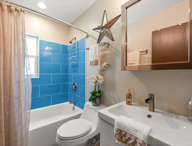 Bathroom #2