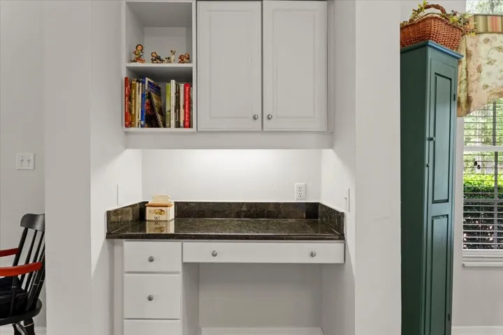 Custom built-in desk in kitchen