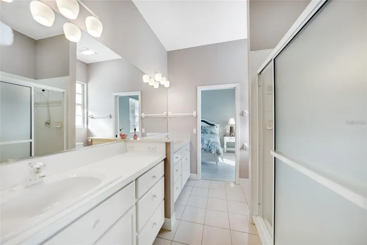Jack and Jill guest bathroom