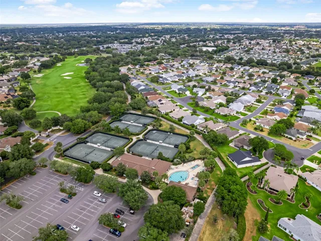Tennis Courts & Pool