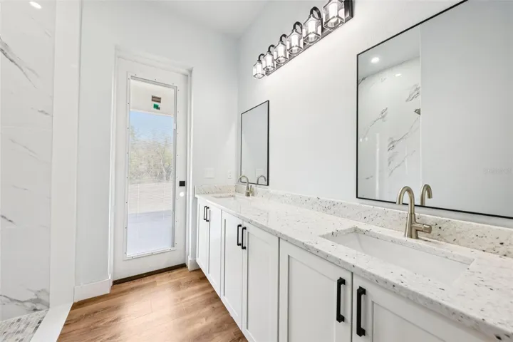 Rear Full bath to rear patio