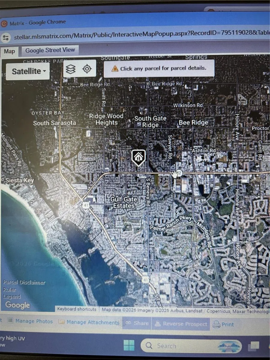 So close to Siesta Key!