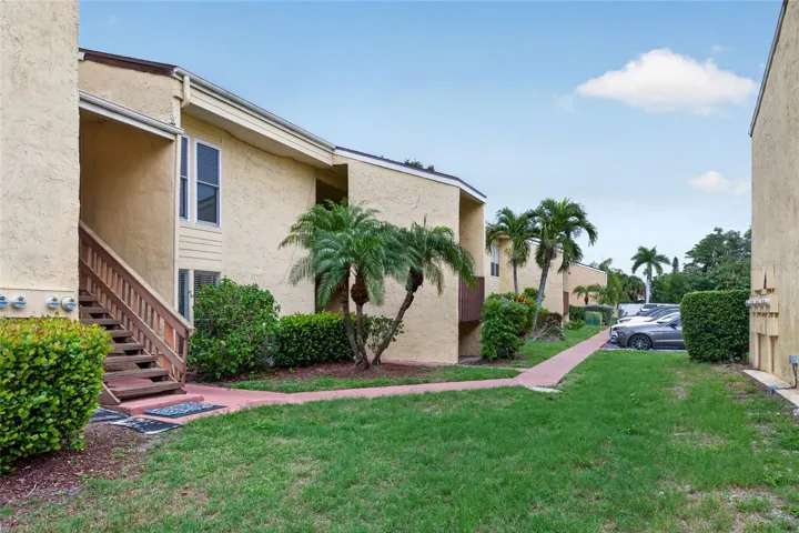 Front Condo