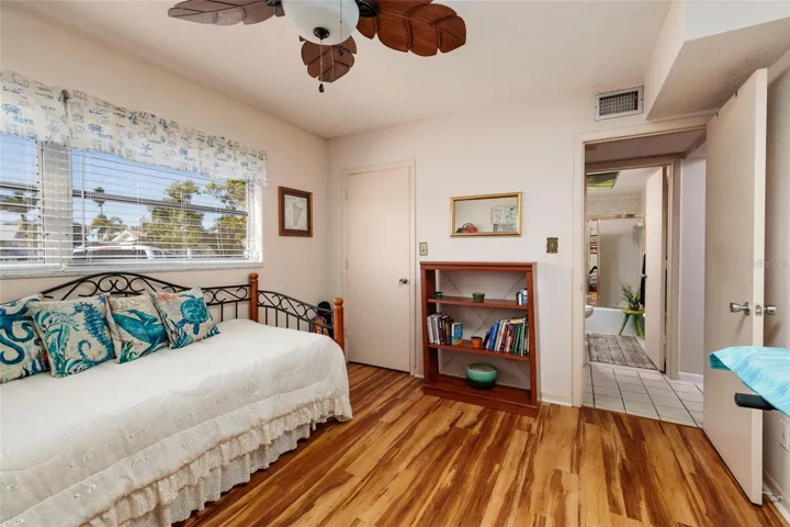 2nd Bedroom