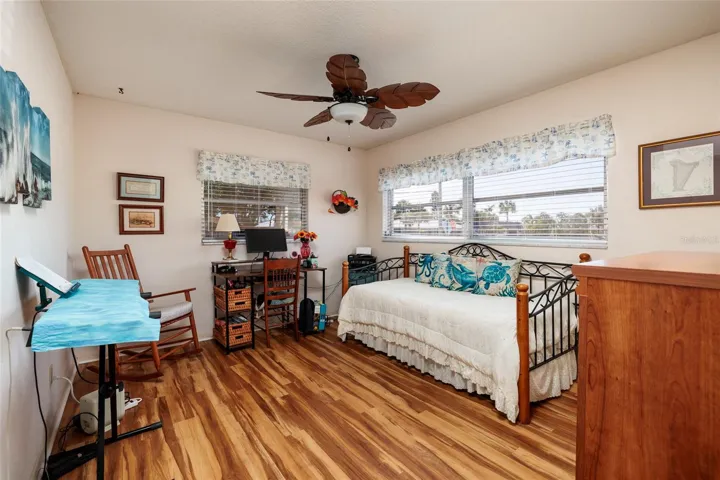 2nd Bedroom