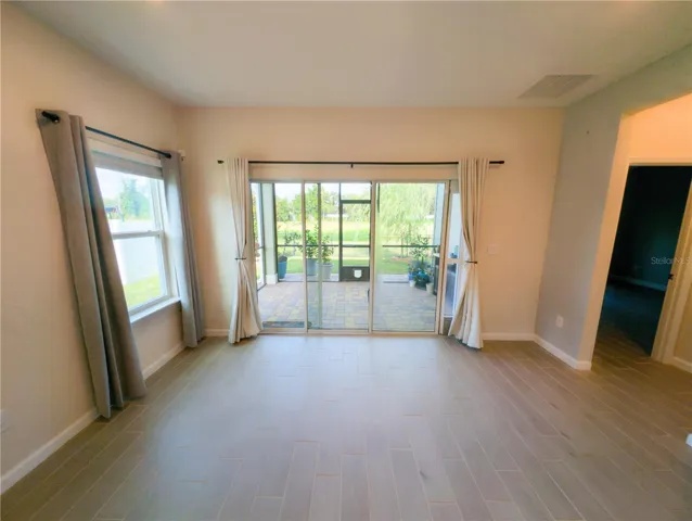 Greatroom to Lanai