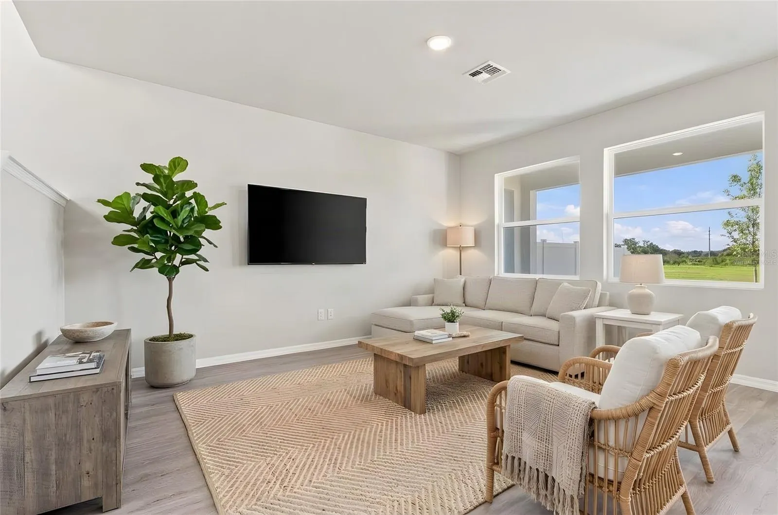 Family Room **Virtually Staged