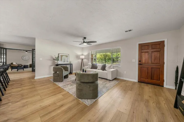 Fresh interior painting