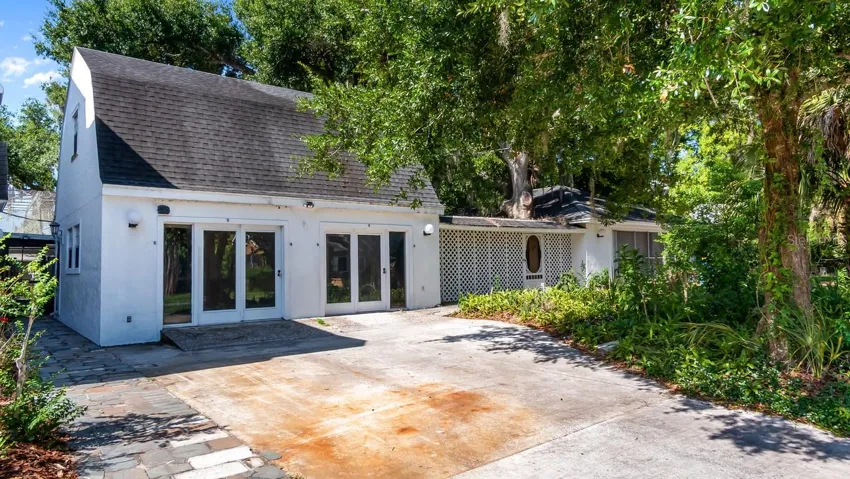2 Story building for home based business, hobbies, or extra storage