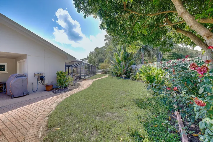 Spacious backyard - don't be fooled by this pie shaped yard