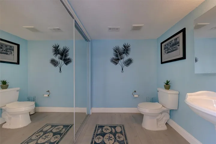 Half pool bath with storage