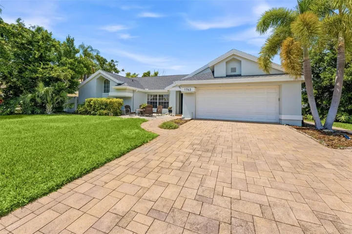 Paver Driveway & Garage