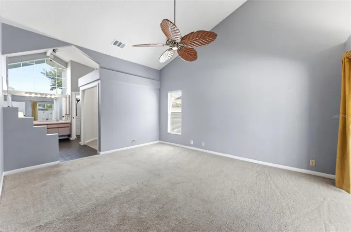 Master Bedroom & Master Bathroom
