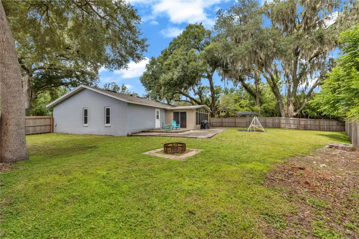 1/4 Acre Lot