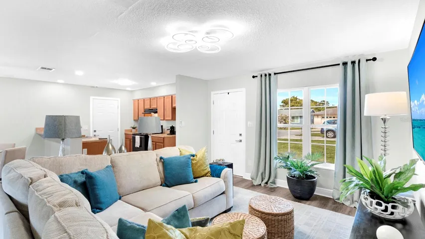 Open Layout with Lots of Natural Light