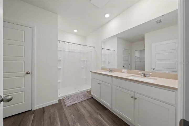 Primary (Bath 1)