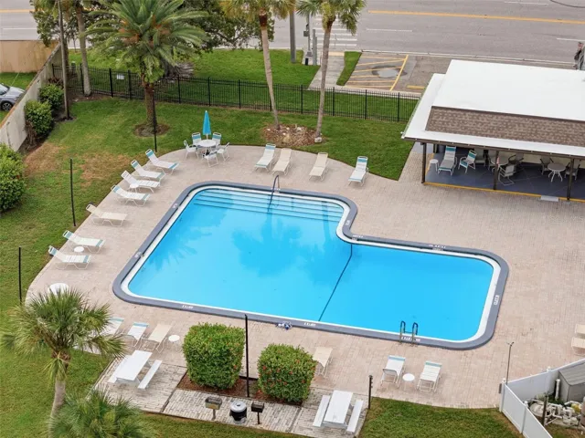 Gulf Harbors Condo Pool
