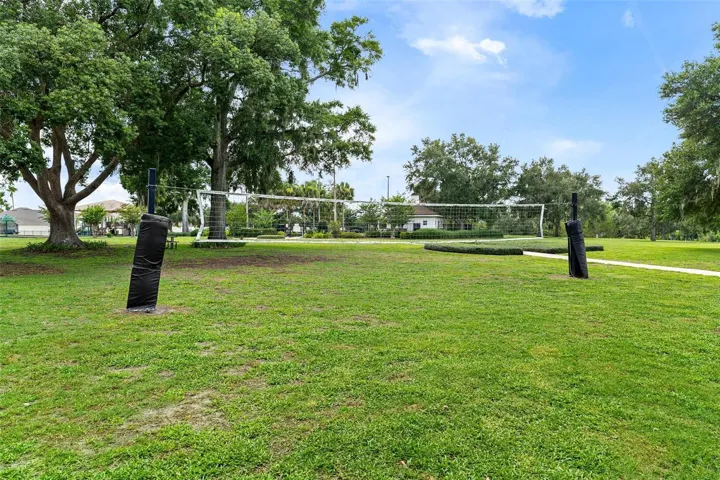 10 Acre Park