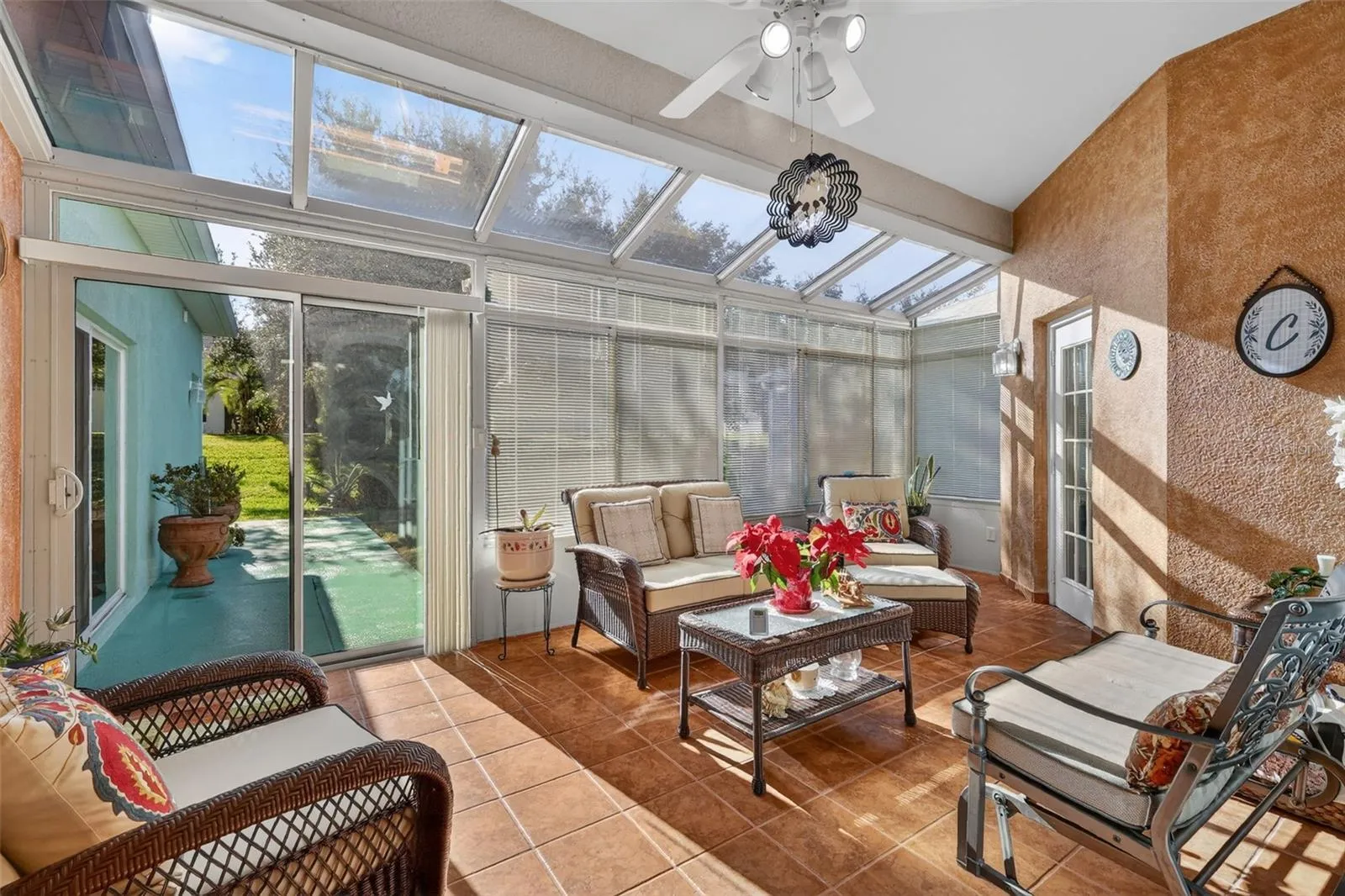 SUN ROOM