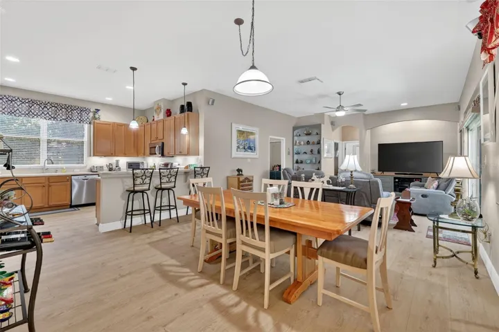 KITCHEN DINING