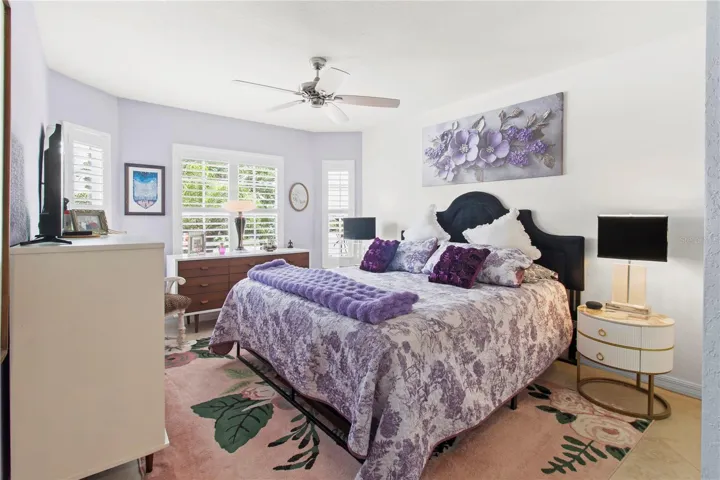 Second bedroom