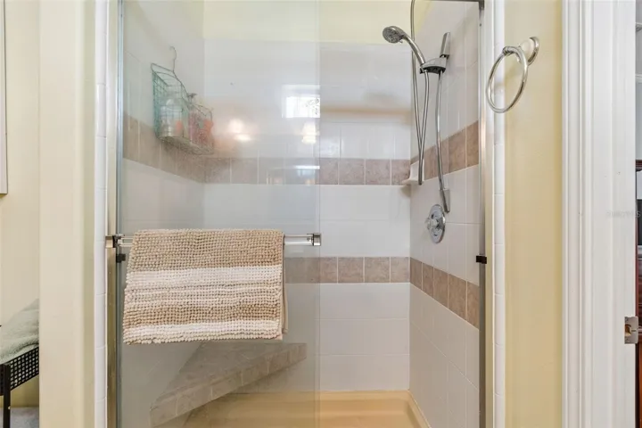 Walk in shower