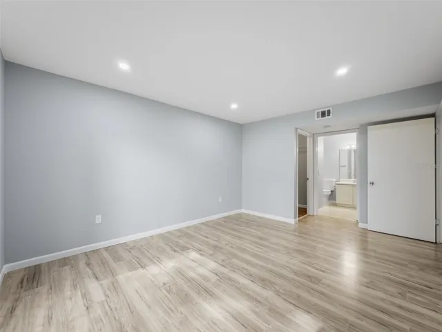 Primary Bedroom - 9481 Highland Oak Drive #1502, Tampa, FL 33647