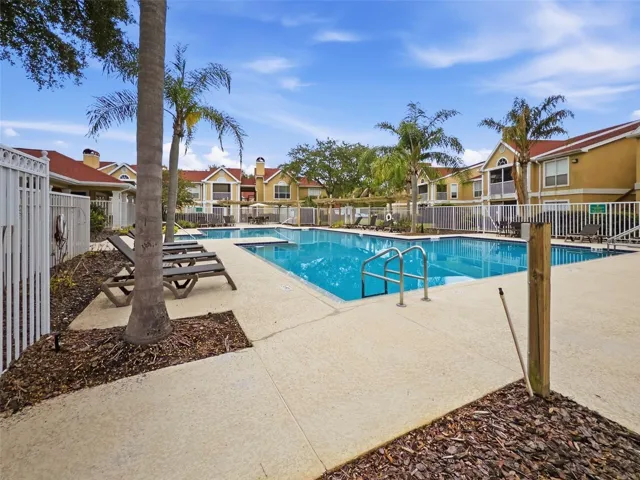 Pool - 9481 Highland Oak Drive #1502, Tampa, FL 33647