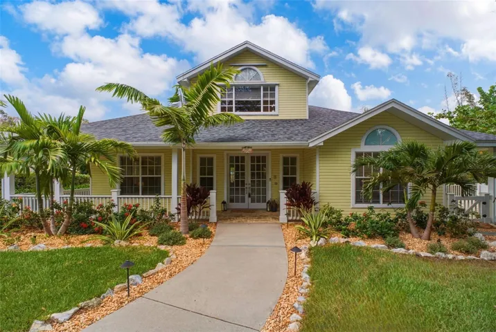 Welcome home to your Crystal Beach oasis~