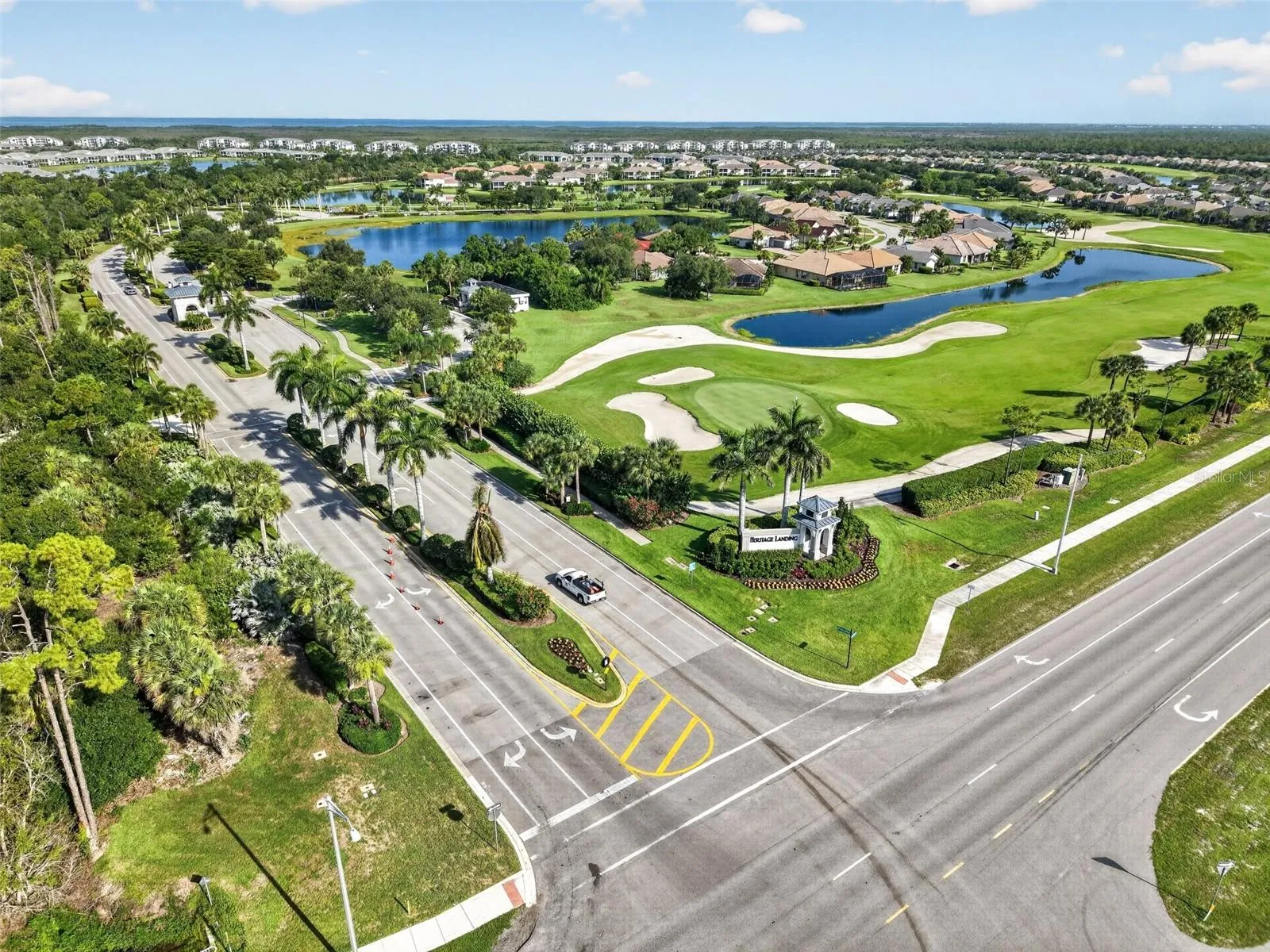 Heritage Landing Entrance and HOLE 2!