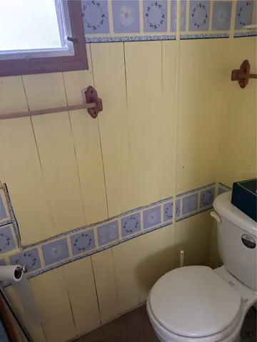 1/2 bath