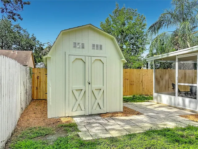 Shed