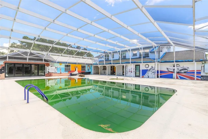 Giant Pool Deck