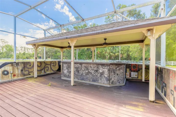 Tiki Hut