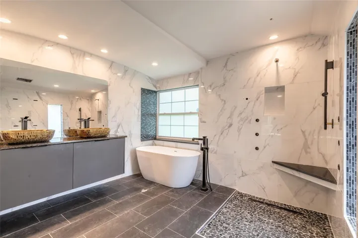Great Room Bath