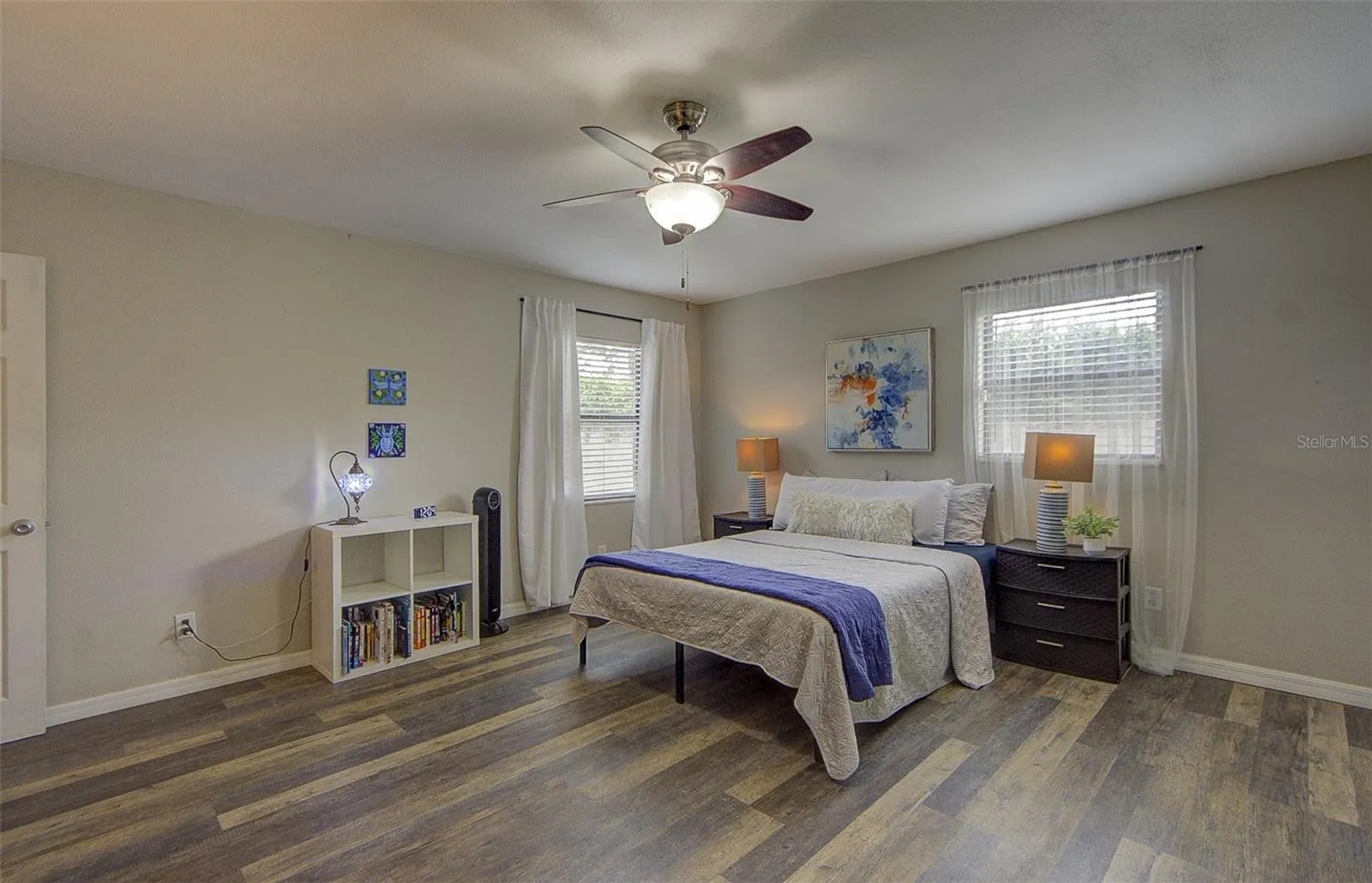 Bedroom 2 (Suite 2)