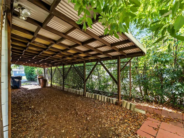 Tandem Carport