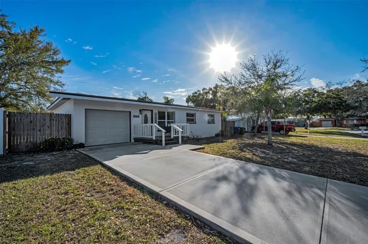 Welcome to 1231 Little John Ln.!