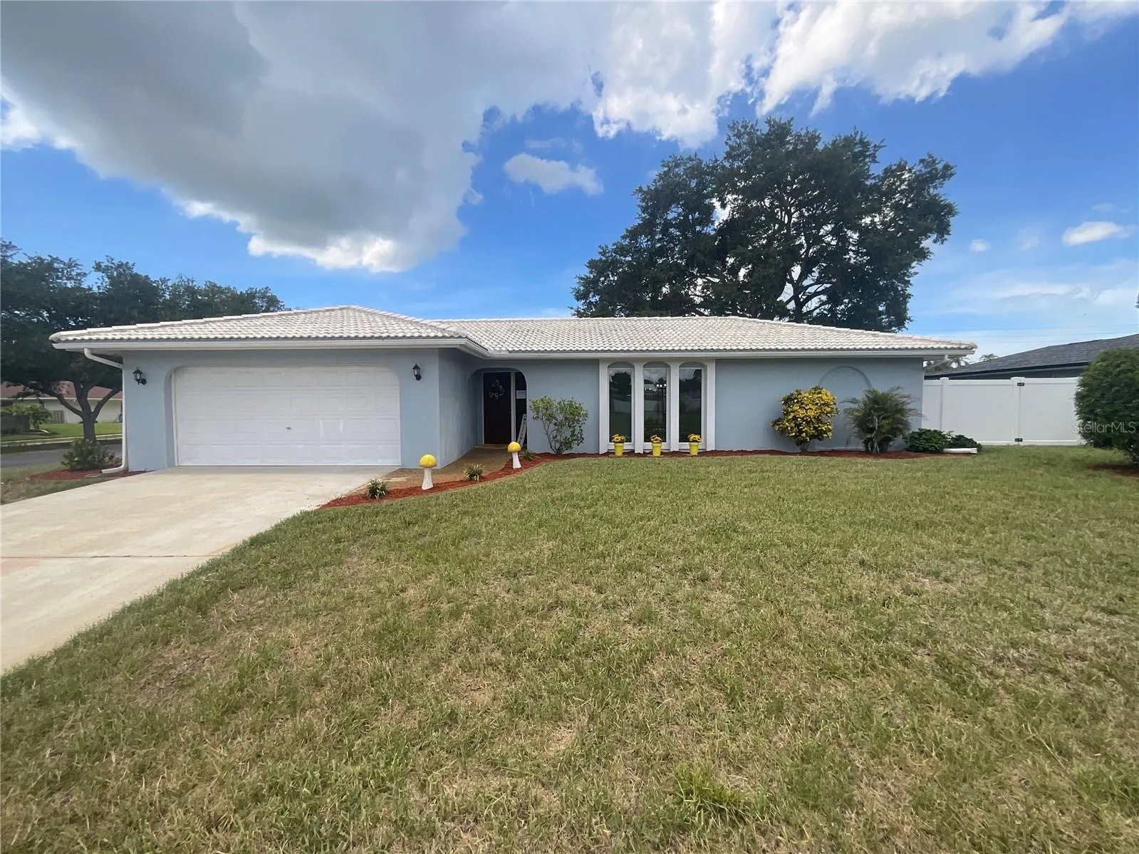 2 car garage on .26 acre fully fenced lot