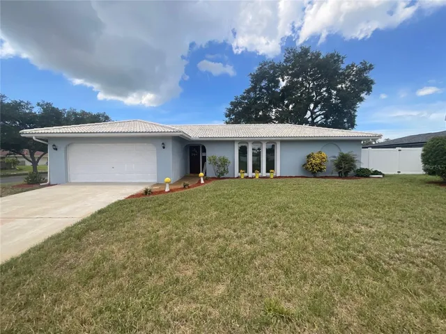 2 car garage on .26 acre fully fenced lot