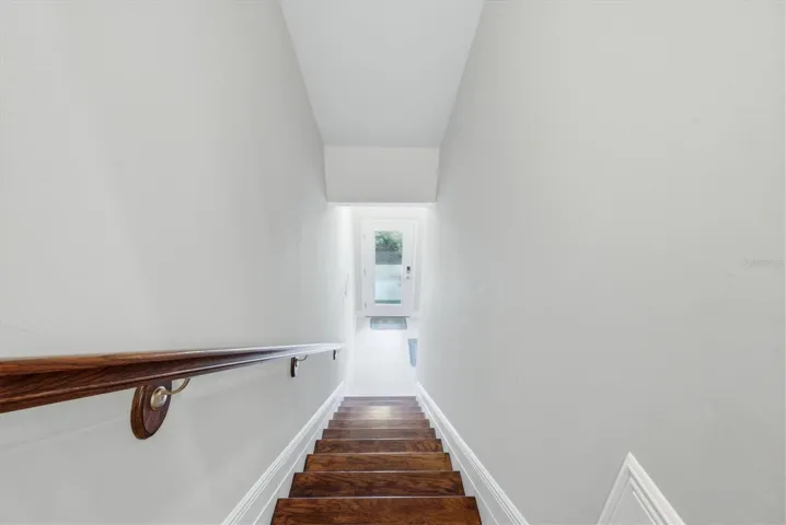 Stairs from 1st floor to 2nd floor