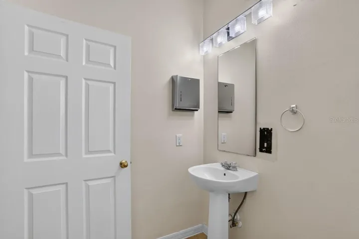 1170
