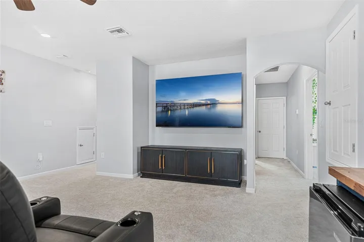 upstairs bonus room