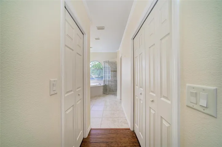 Primary hall to en-suite.